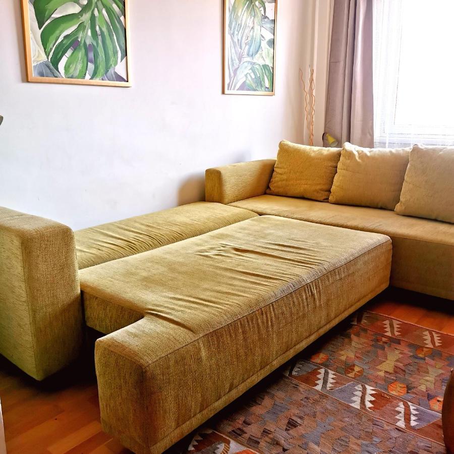 Cozyhome Retro Apartment Pozsony Kültér fotó